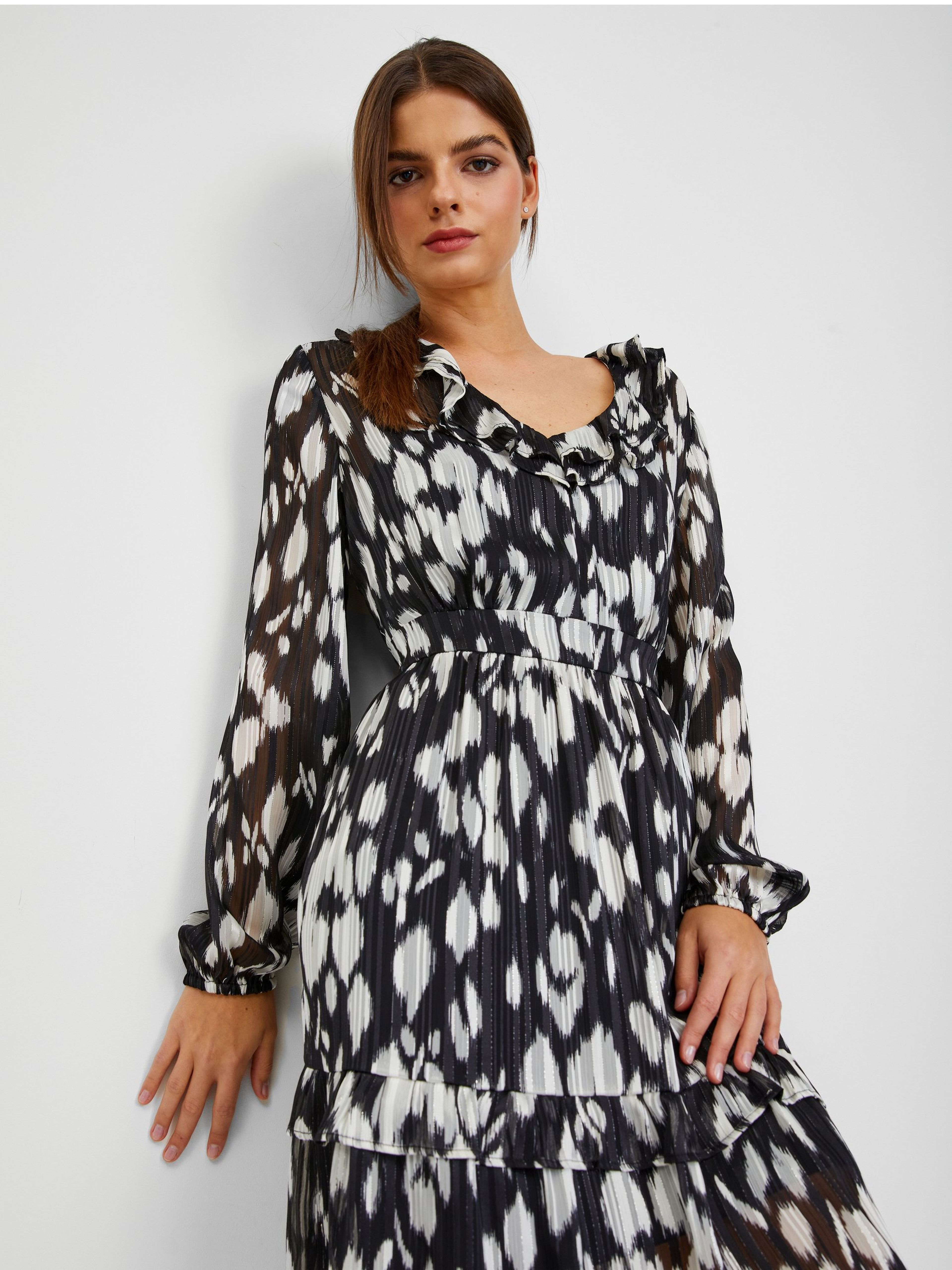 Weiß-schwarz gemustertes Damenkleid ORSAY
