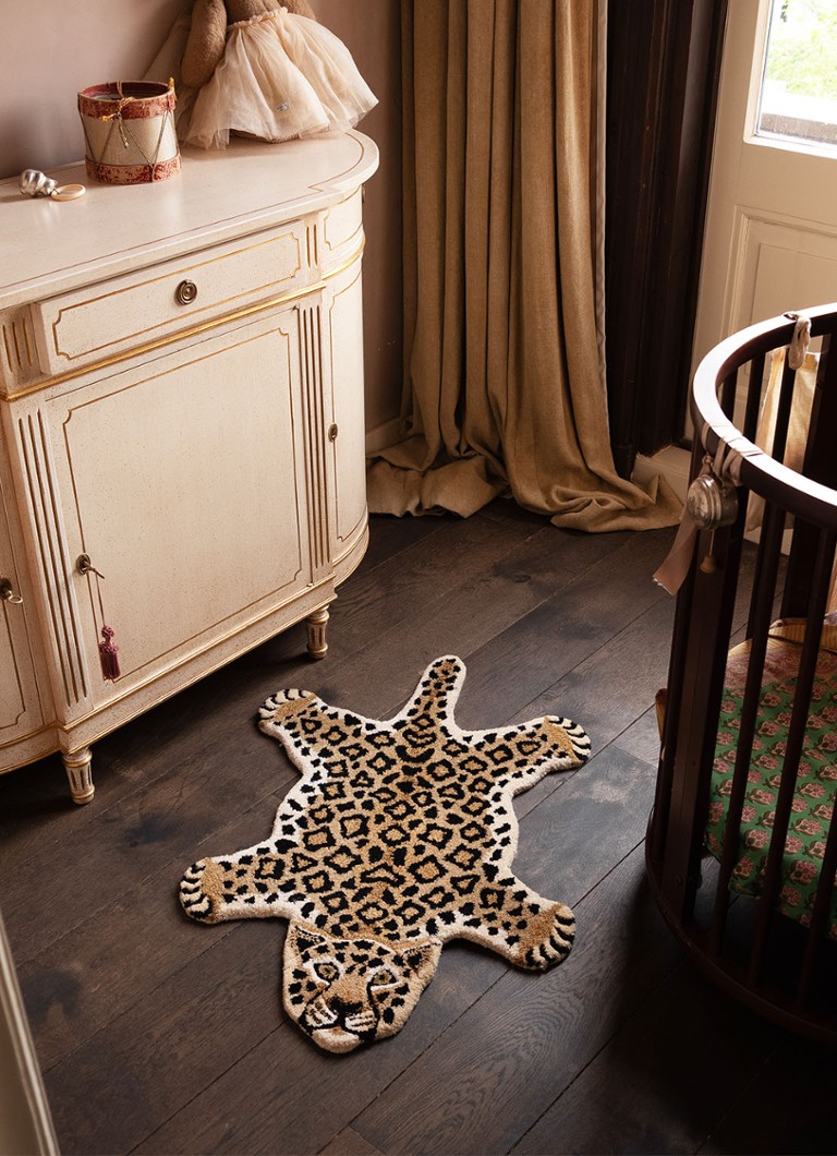 Koberec Doing Goods Loony Leopard Malý 92 x 62 cm
