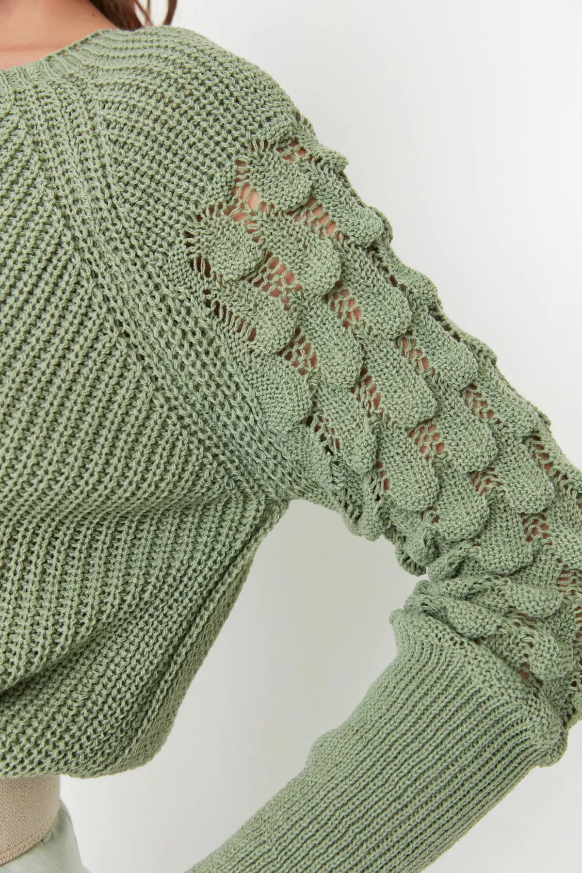 Trendyol Collection  Mintgrüner strukturierter Strickpullover mit Rundhalsausschnitt TWOAW20KZ0130