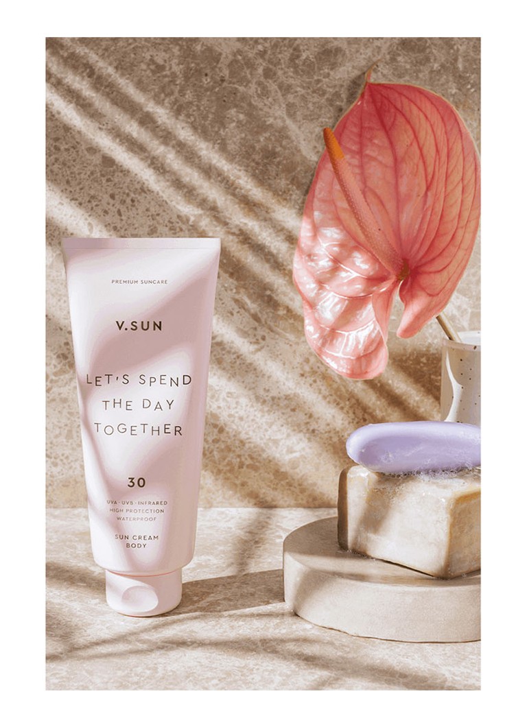 V.SUN  Let's Spend The Day Together Sun Body Cream SPF 30 - zonnebrand