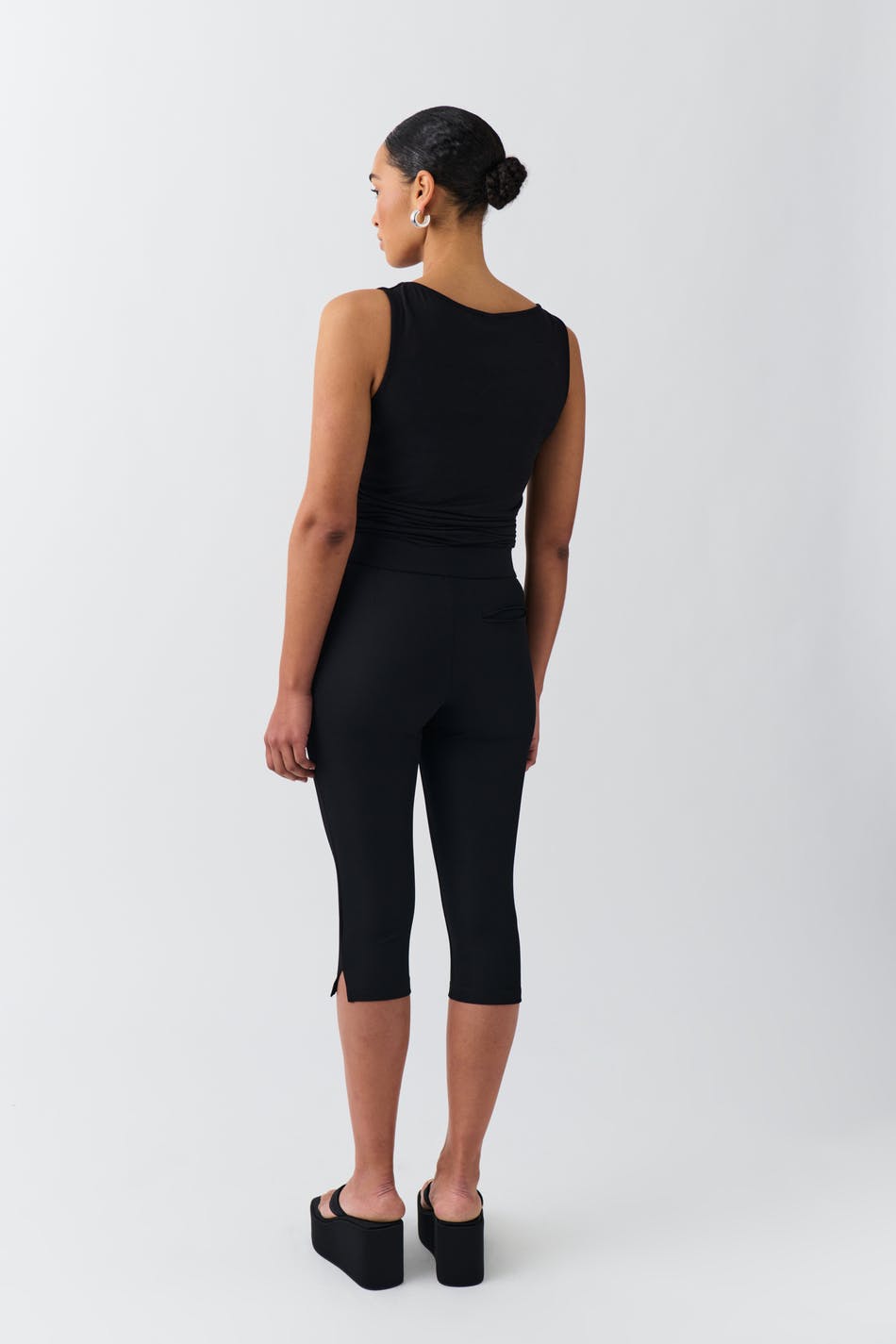Capri trousers