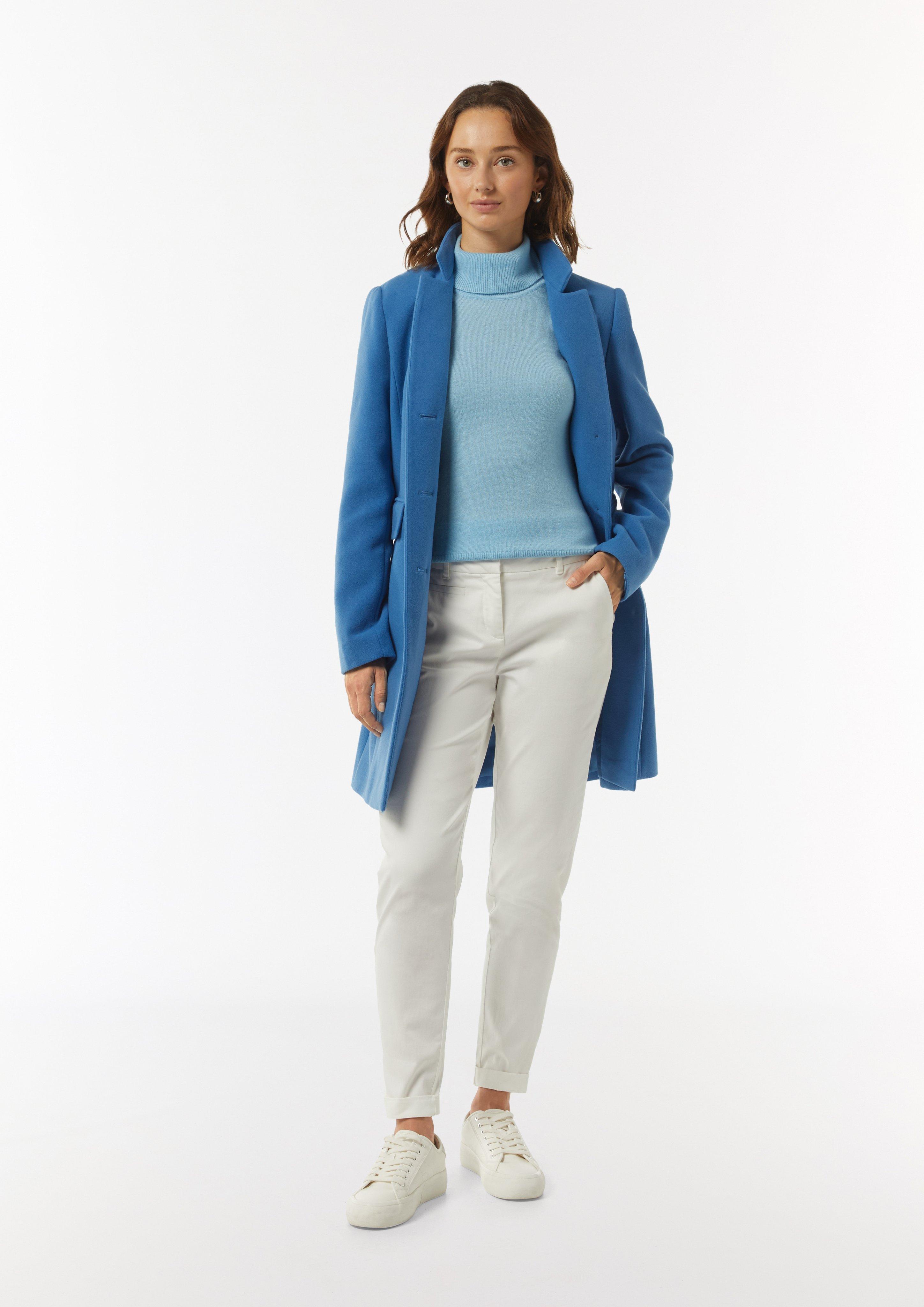 Kuschliger Strickpullover mit Rollkragen - hellblau