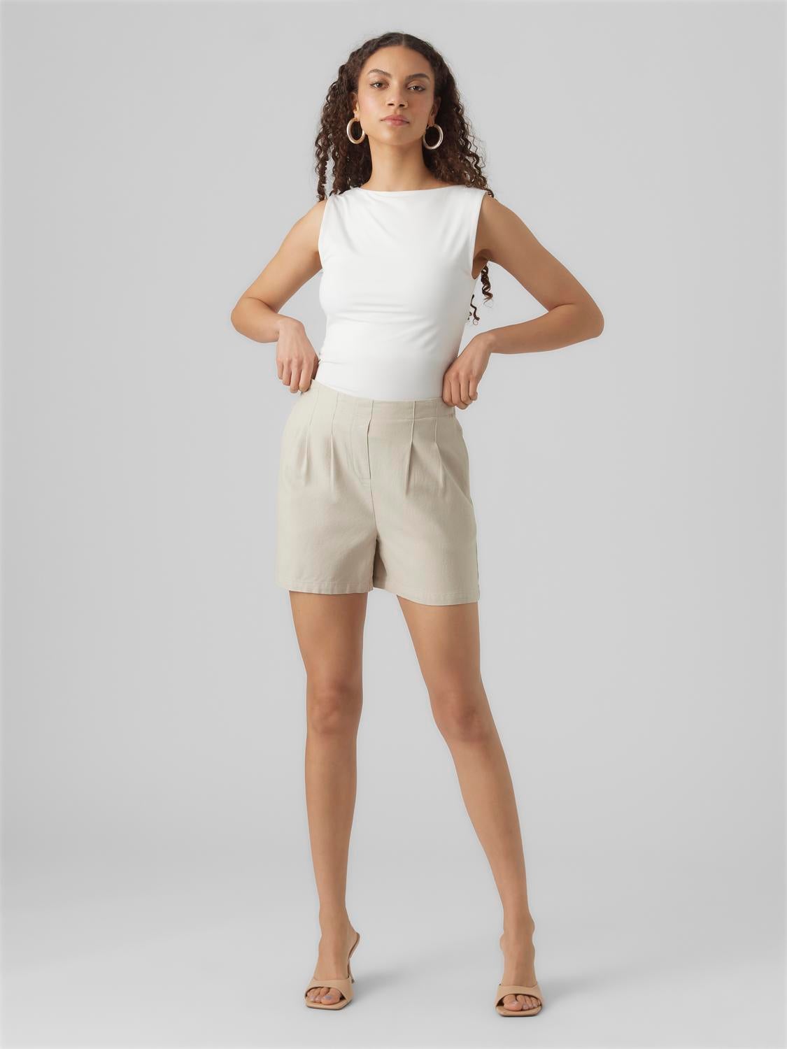VMJESMILO Shorts