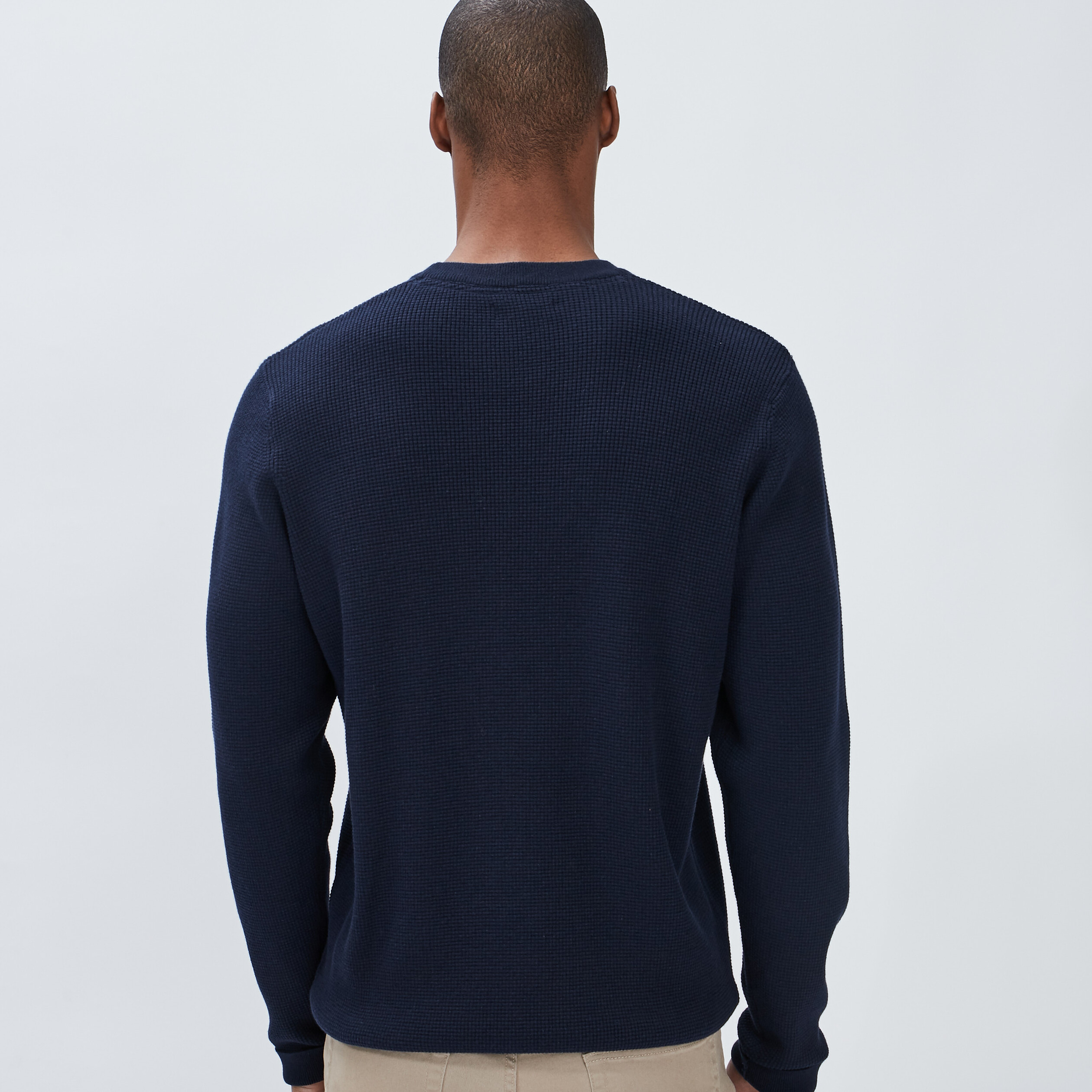 Pull avec col rond à relief bleu marine homme | La Halle