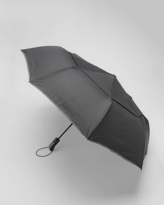 Parapluie réfléchissant spécial tempête.