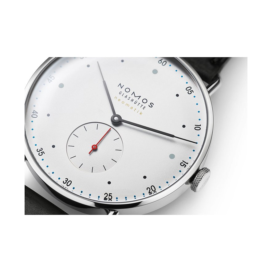 Nomos Glashütte Unisexuhr Metro neomatik 39
