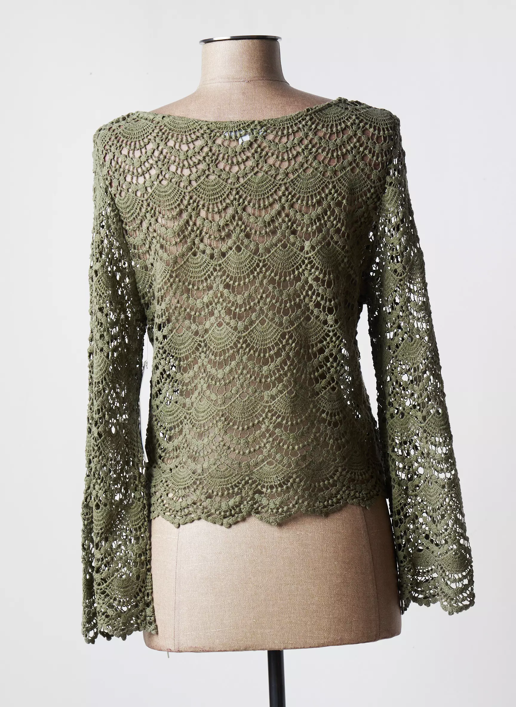 Agathe   Louise Cardigans Femme couleur vert