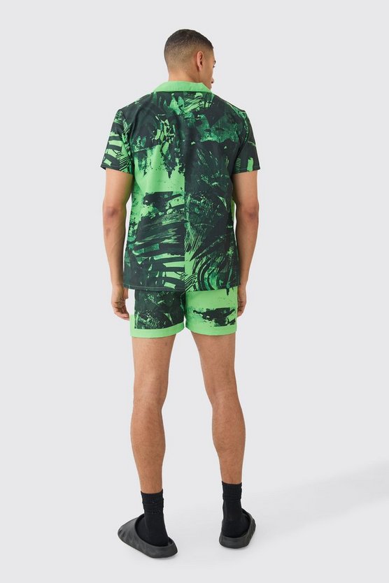 Oversize Hemd & Badehose