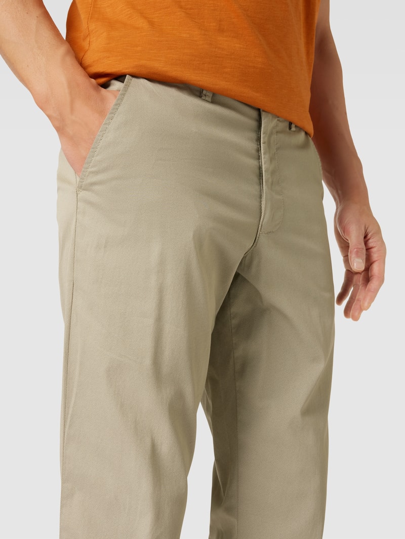 Chino mit französischen Eingrifftaschen in lindgrün