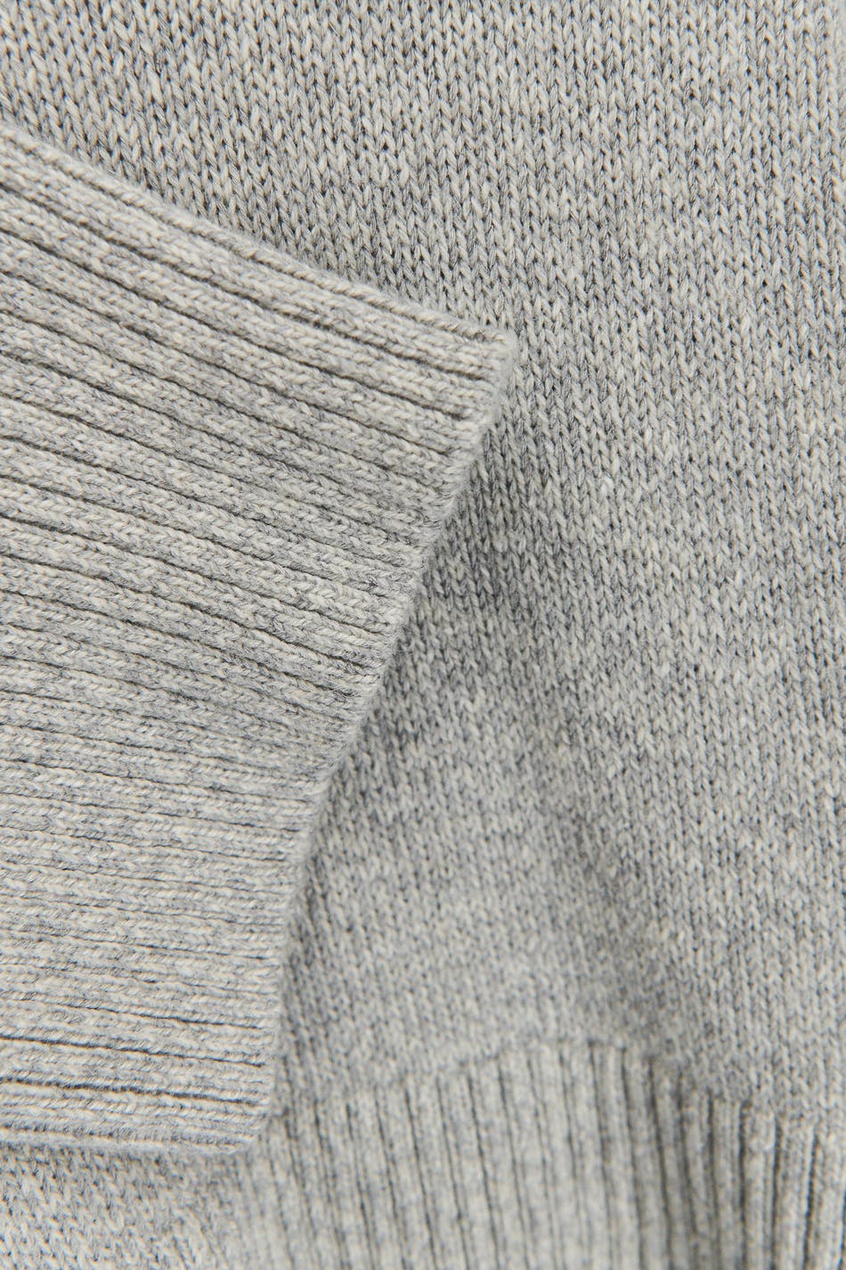 Turtleneck knitted sweater