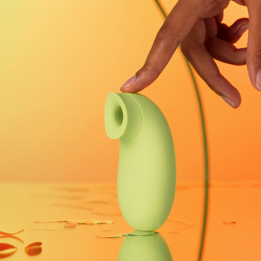 my lubie Aura, stimulateur clitoridien à succion- matcha Vibromasseur
