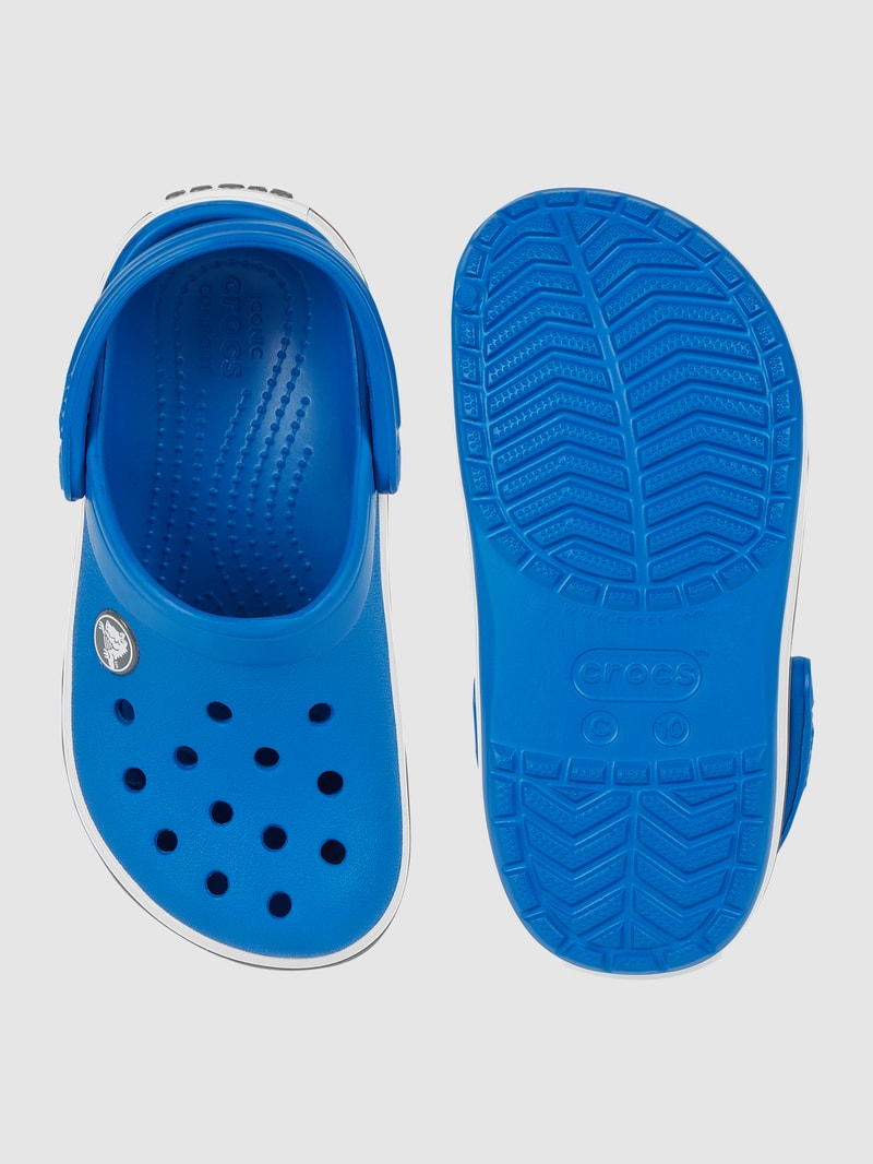Clogs mit Fesselriemen in blau