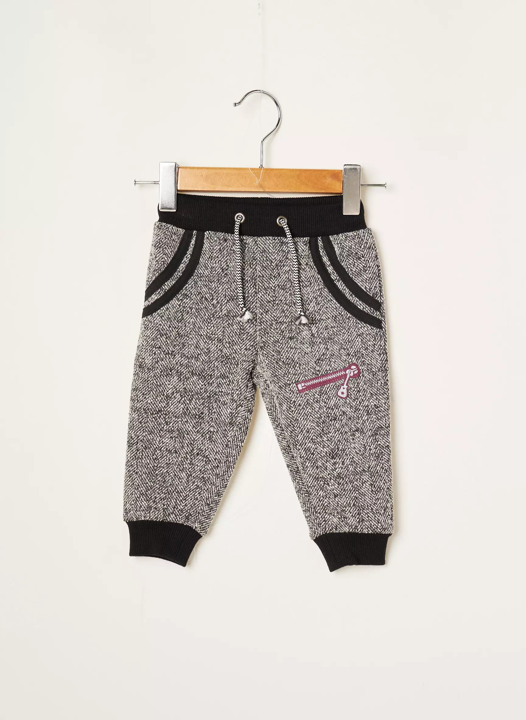 3 Pommes Jogging Garcon couleur noir