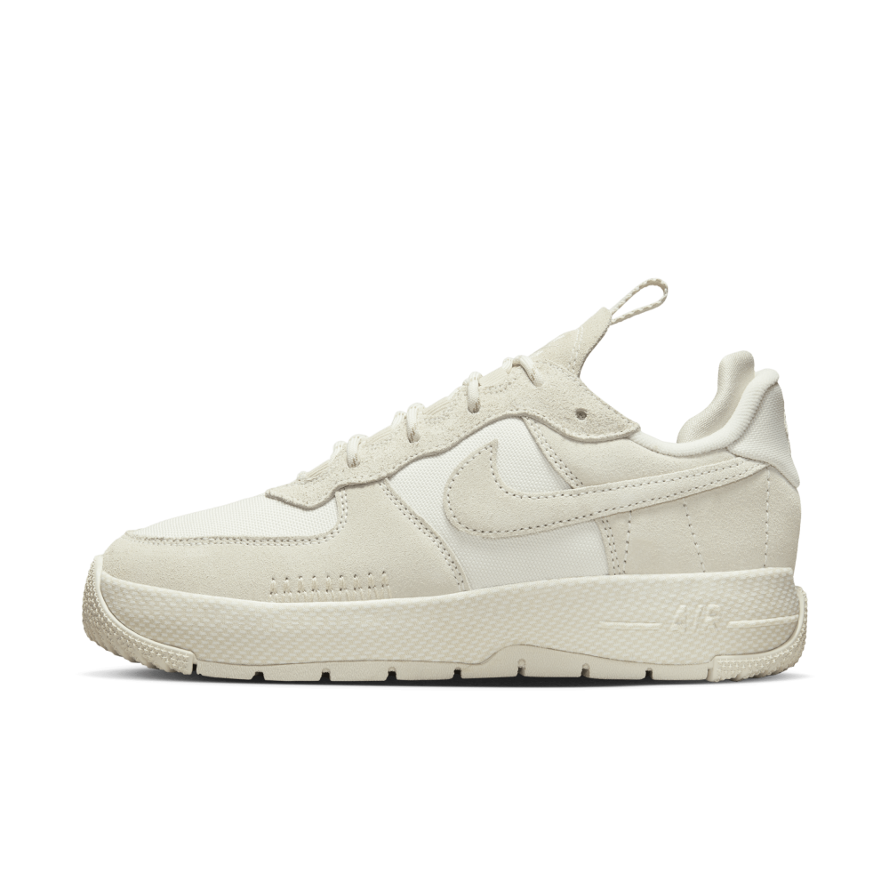 Nike Air WMNS Force 1 Wild FB2348-002 / schwarz