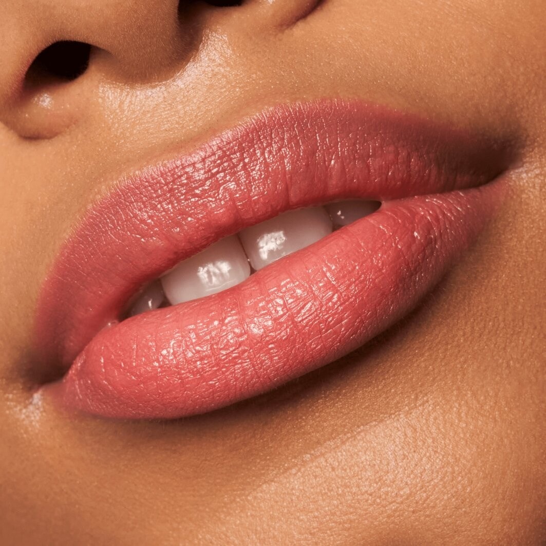 Essence 8h MATTE comfort