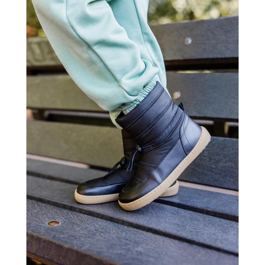 Shapen Frosty Mini Black Barfußschneestiefel