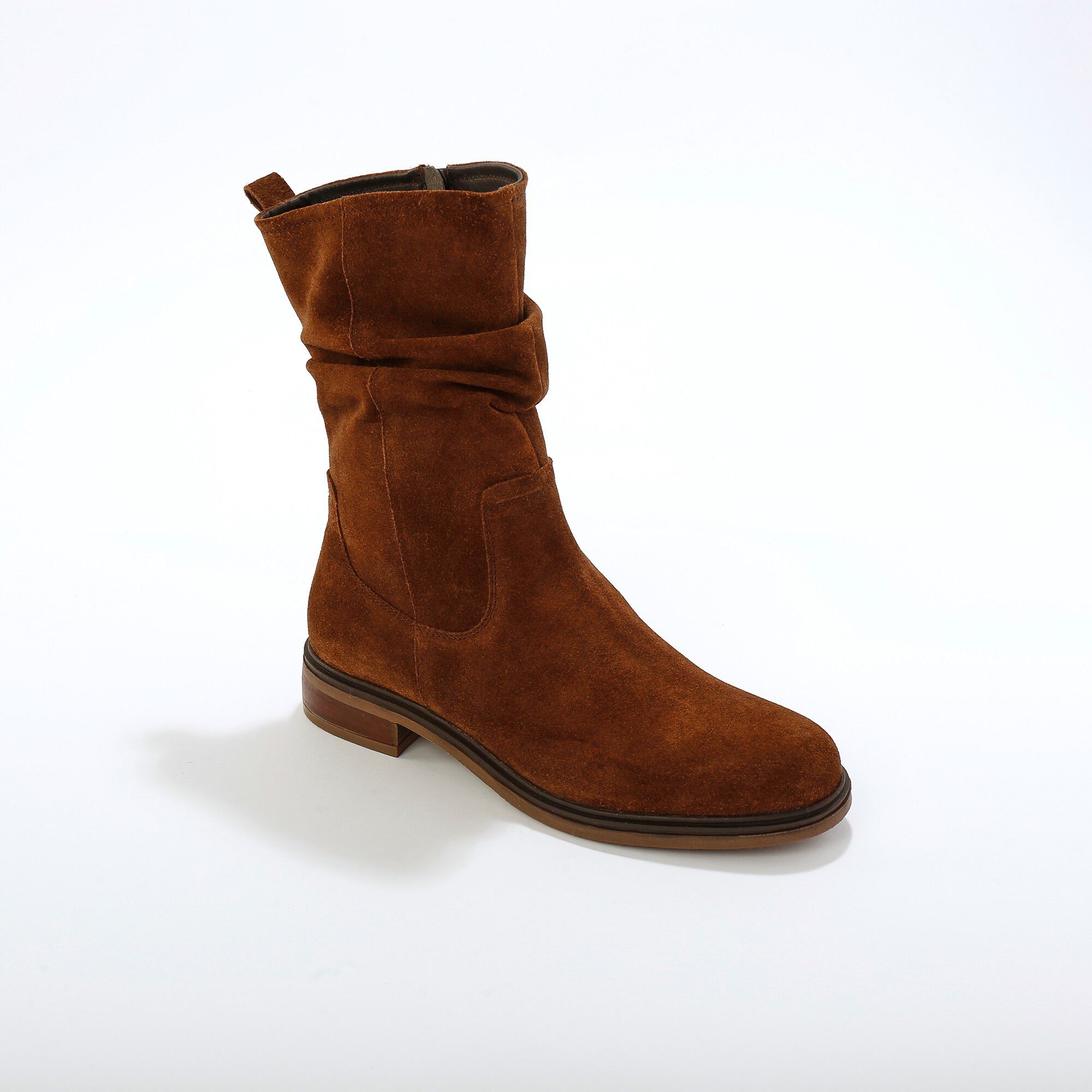 Bottes fourrées en cuir plissé