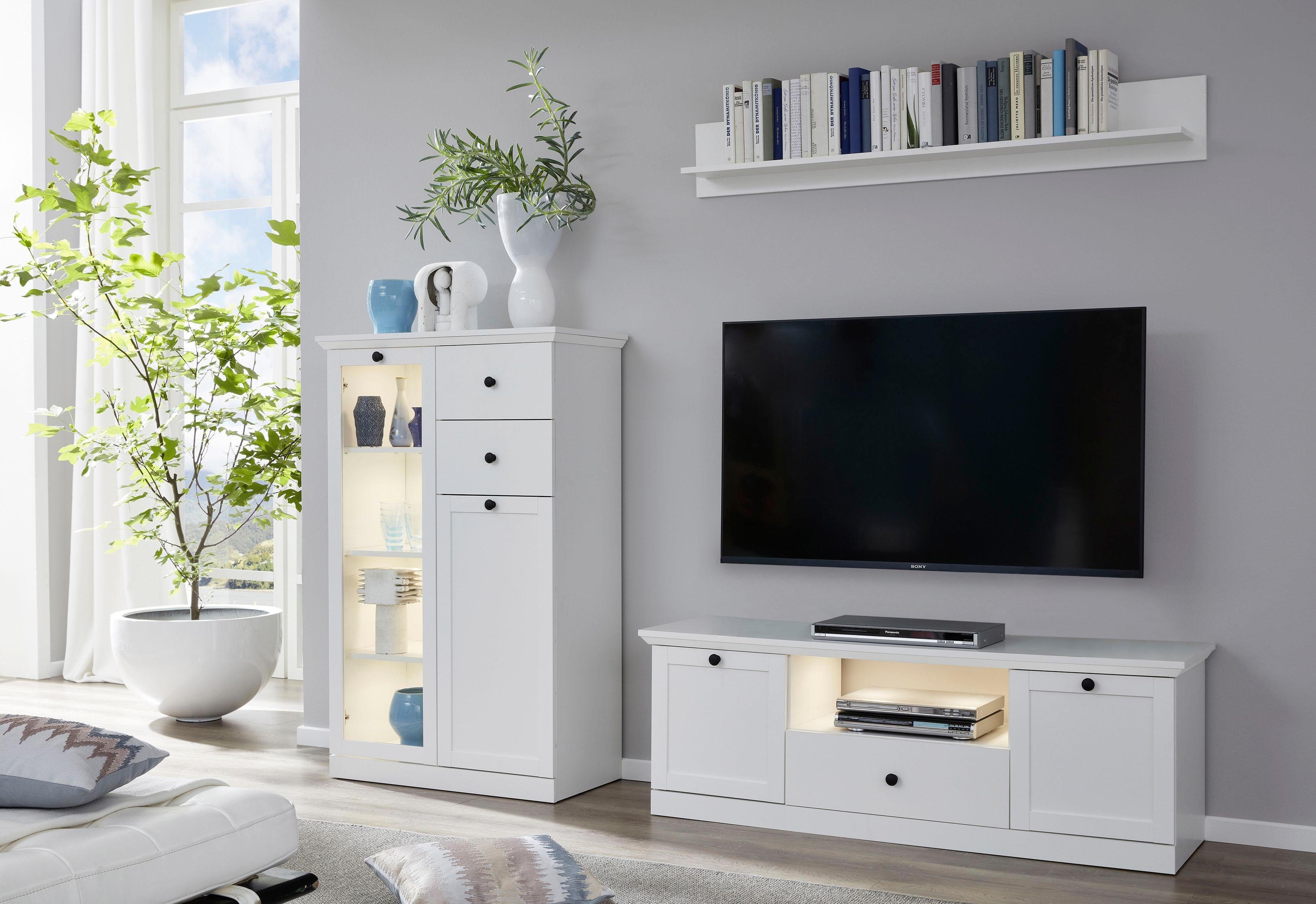Home affaire Lowboard Örebro, zeitloser Landhausstil, mit Vollauszug, Beleuchtung optional
