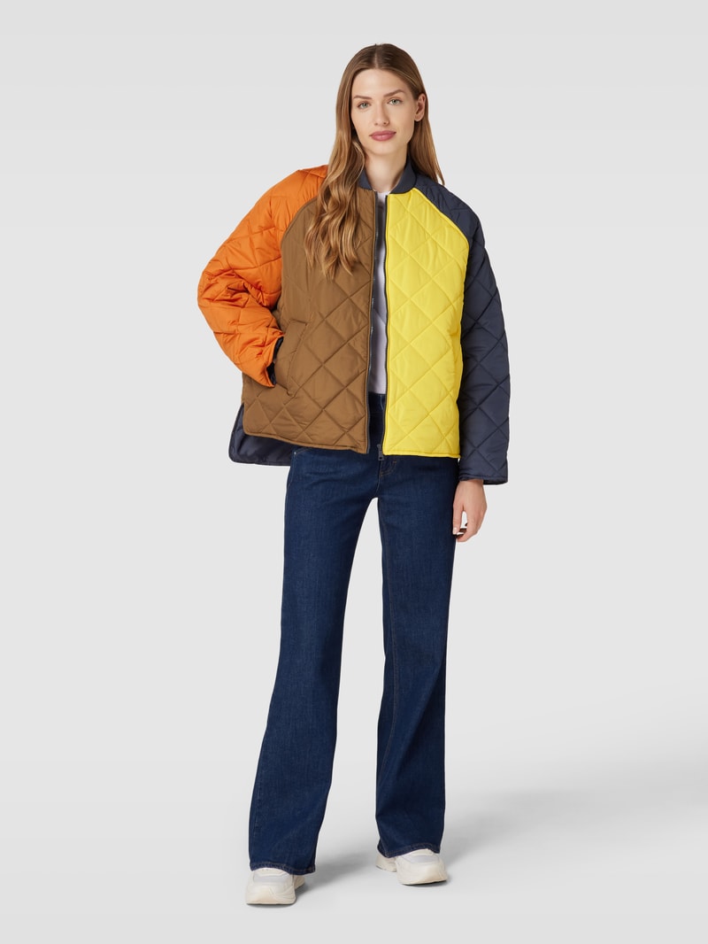 Steppjacke mit Stehkragen in dunkelblau