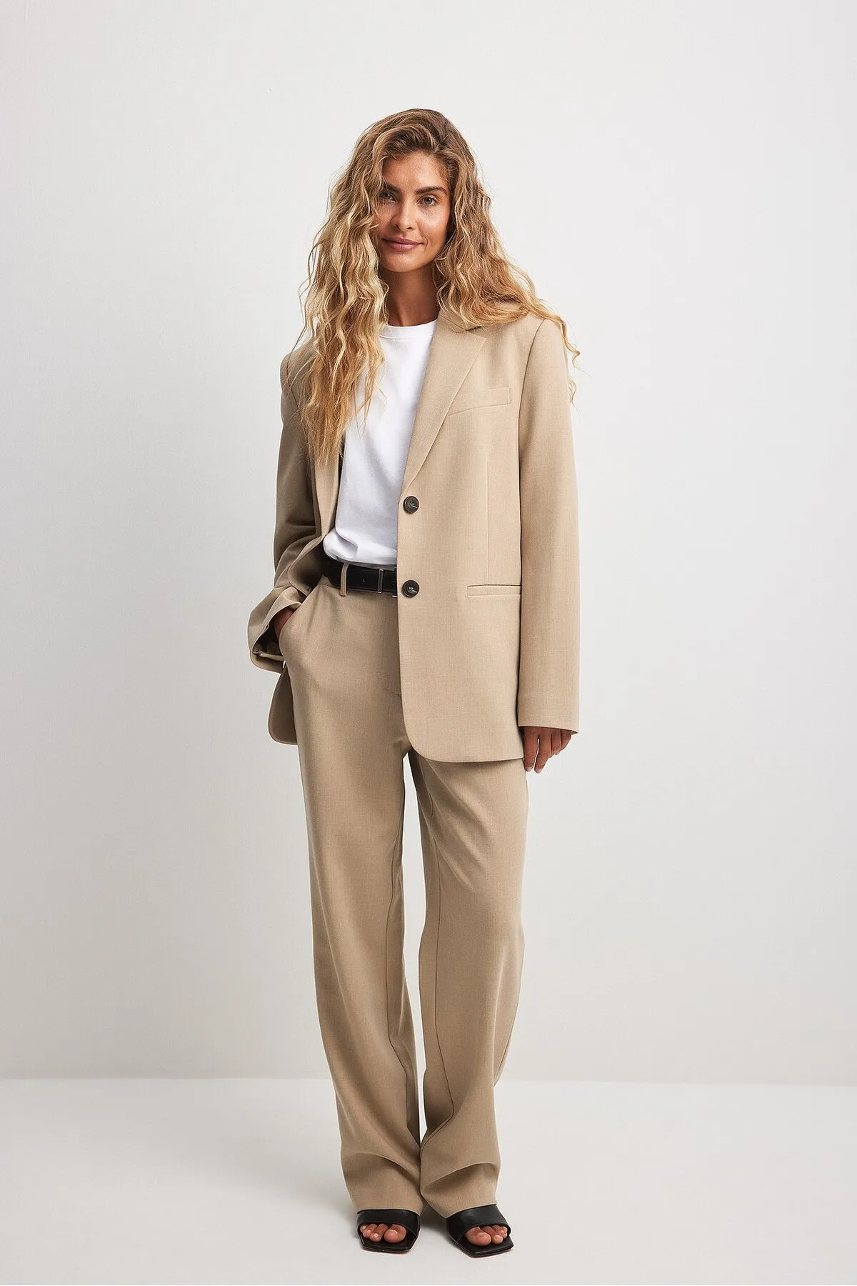 NA-KD  Melange-Anzughose mit mittlerer Taille