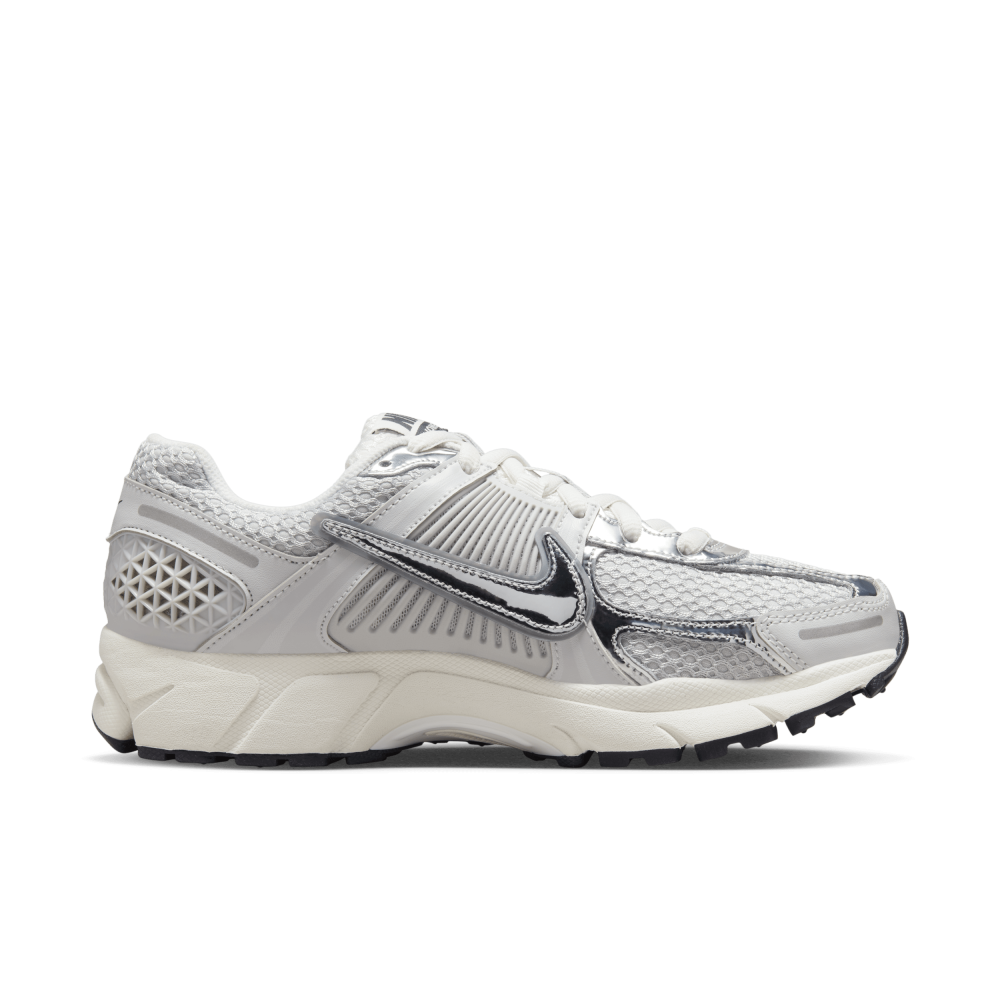 Nike Zoom WMNS Vomero 5 FD0884-025 / grau