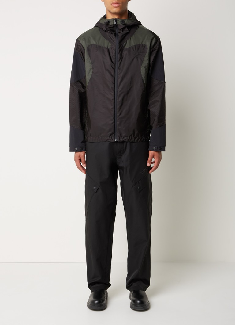 Giacca softshell Moncler Hague con tasche con zip e cappuccio