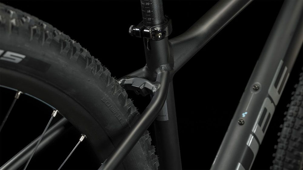 Cube Aim Race black´n´azure kaufen | Bike-Discount