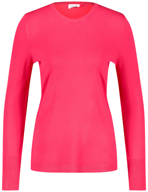 Nachhaltiger Pullover mit dekorativen Knöpfen