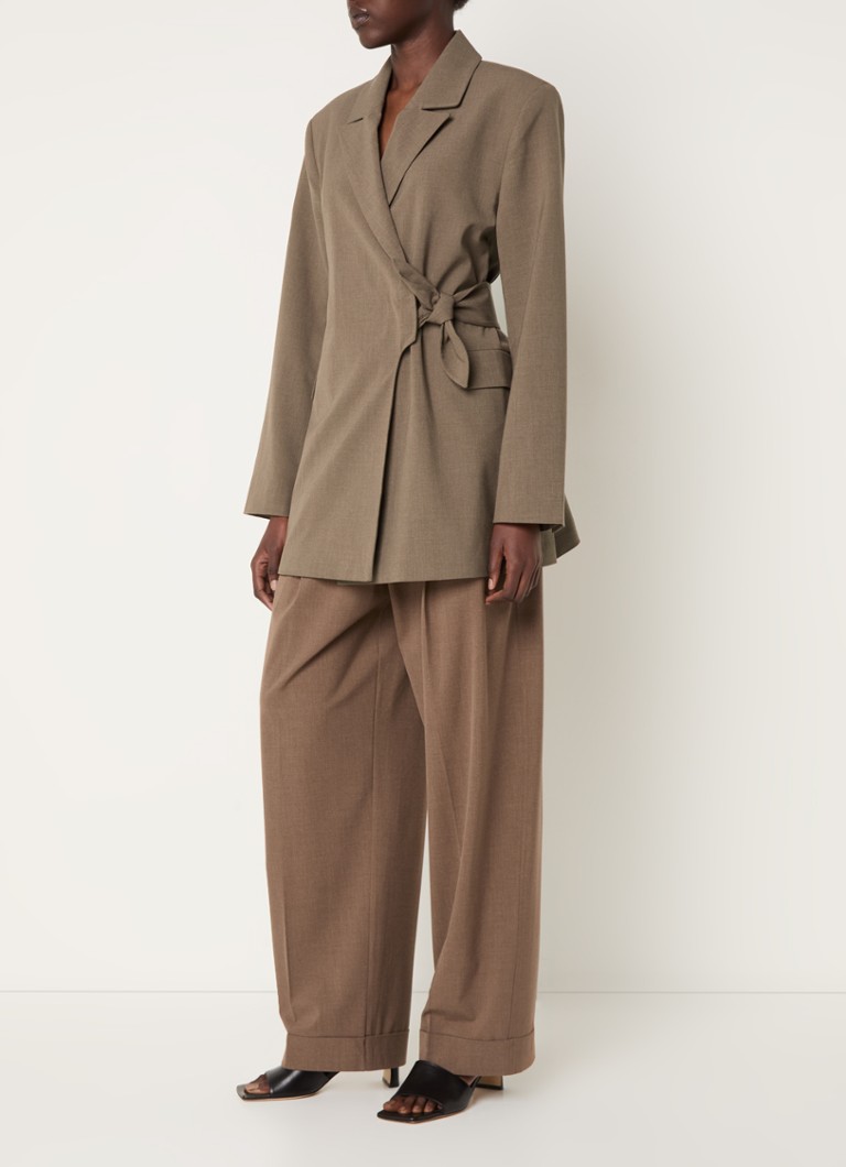 Ganni Blazer with tie belt and flap pockets