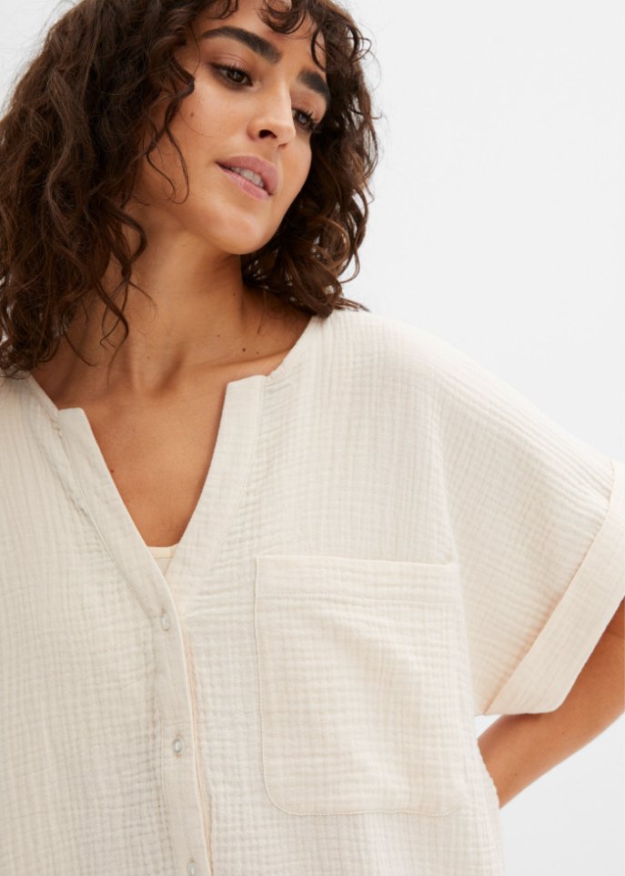 Musselin-Bluse mit Knopfleiste und Tasche
