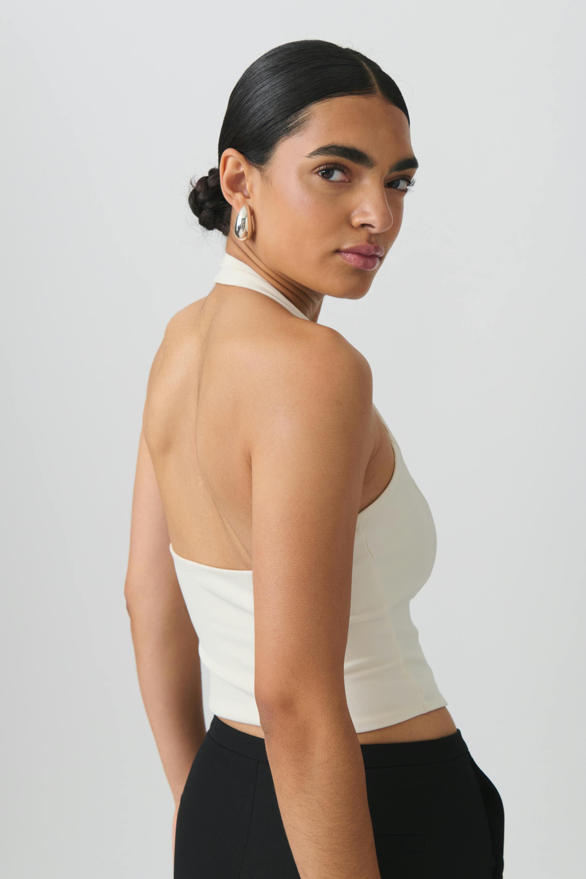 Halterneck vest
