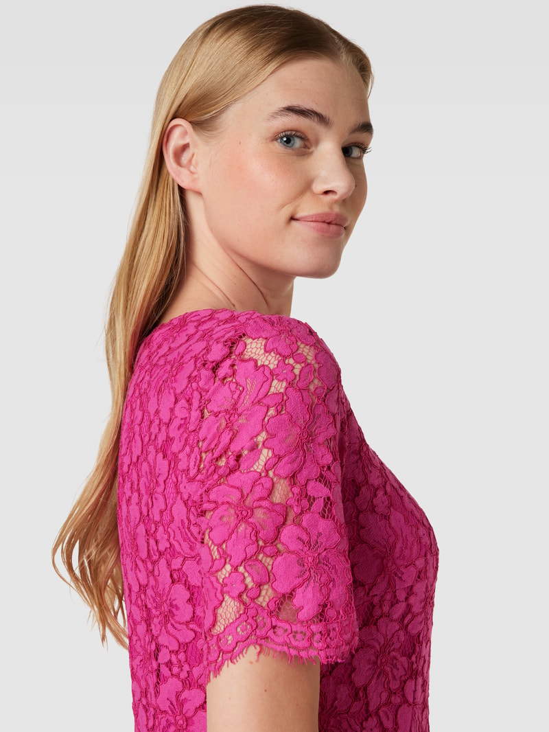 Cocktailkleid aus Spitze mit floralem Allover-Muster in pink