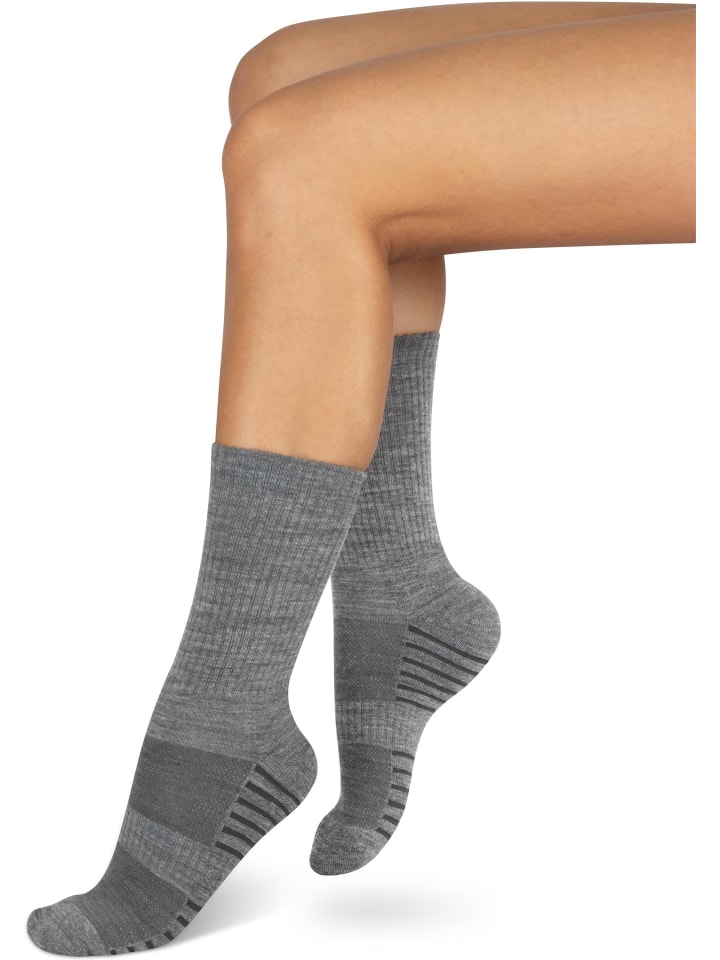 normani 4 Trekkingwandersocken mit Polstersohle und Komfortbund in Grau günstig kaufen