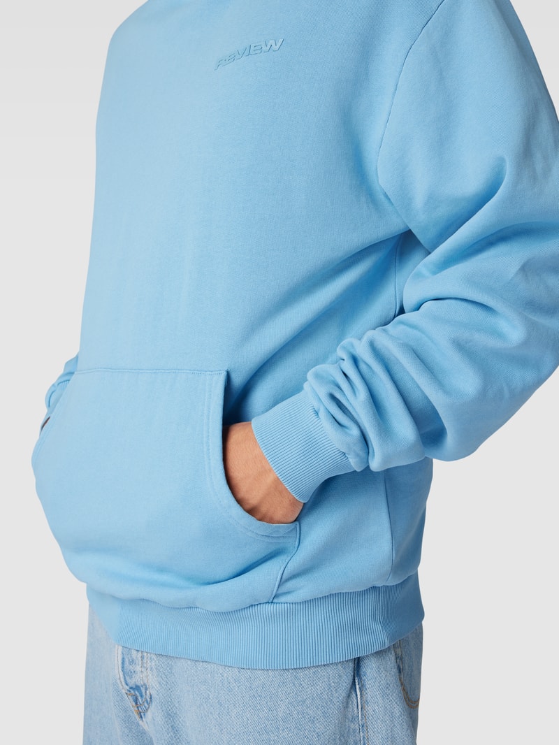 Hoodie mit Label-Print in hellblau