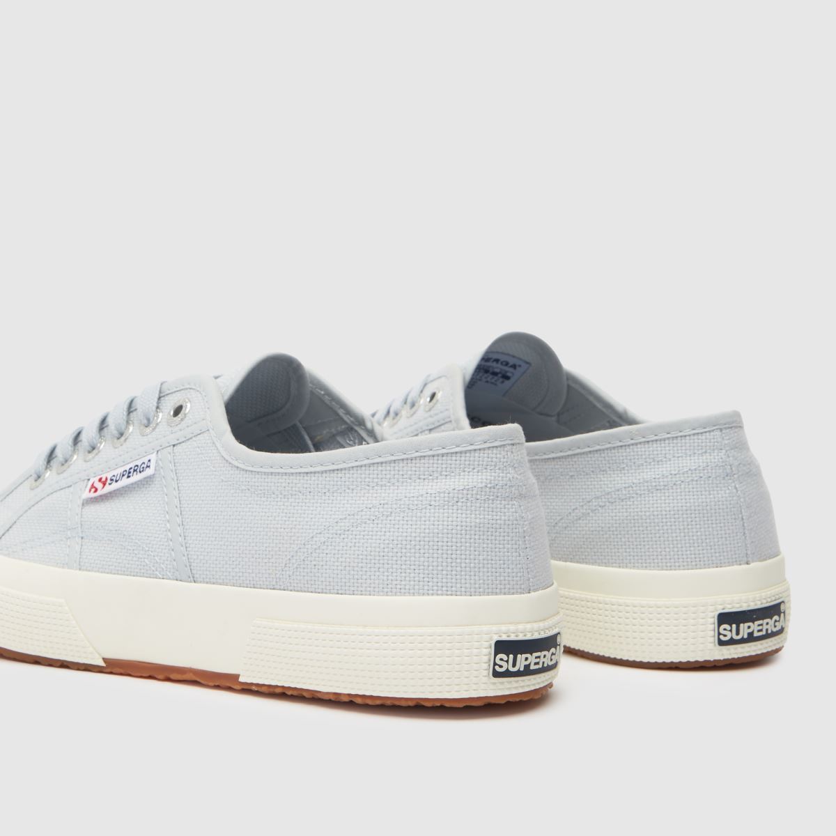 Superga 2750 Cotu klassiska träningsskor i ljusblått