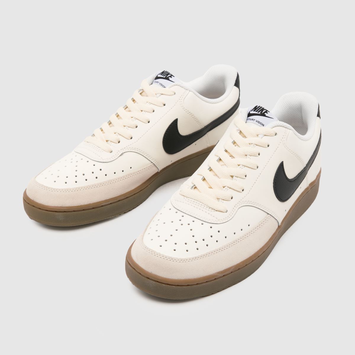 Nike Court Vision låga träningsskor i vitt och svart