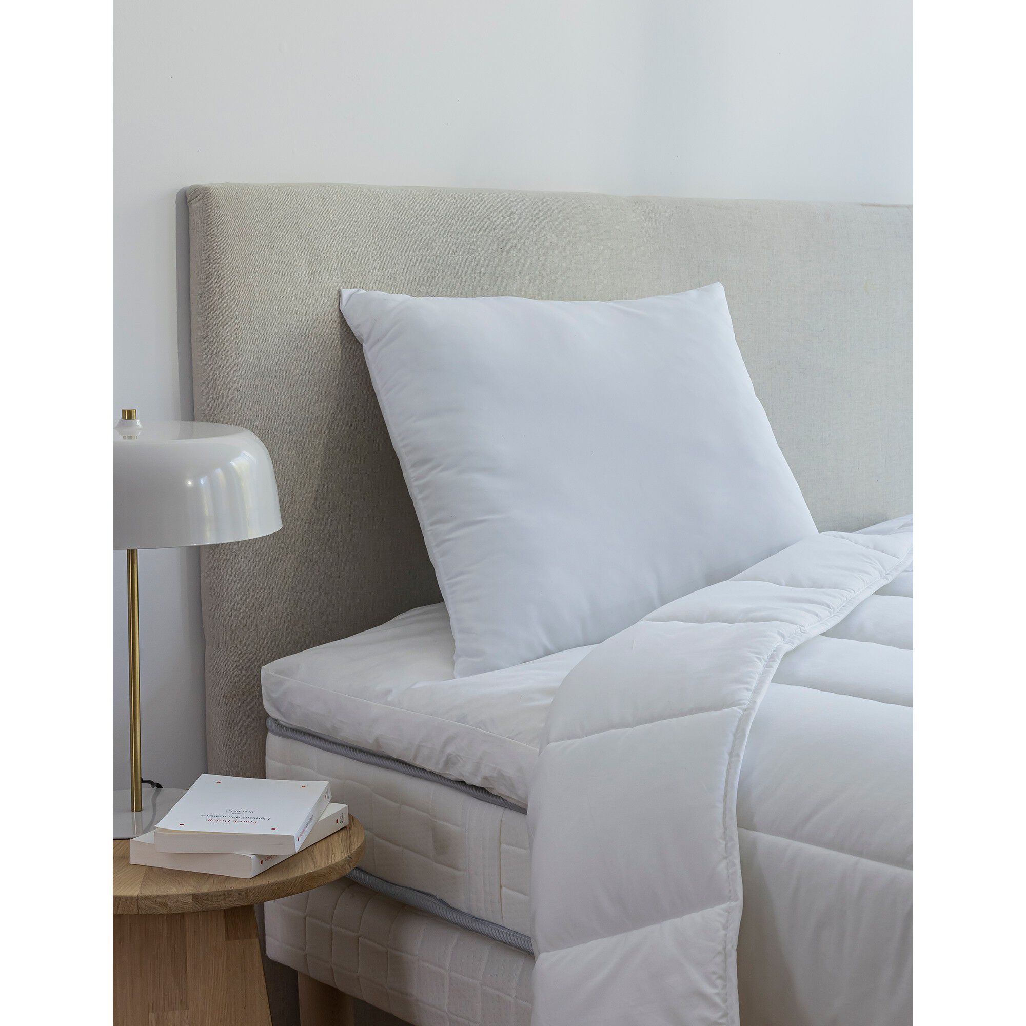 Oreiller microfibre confort moelleux