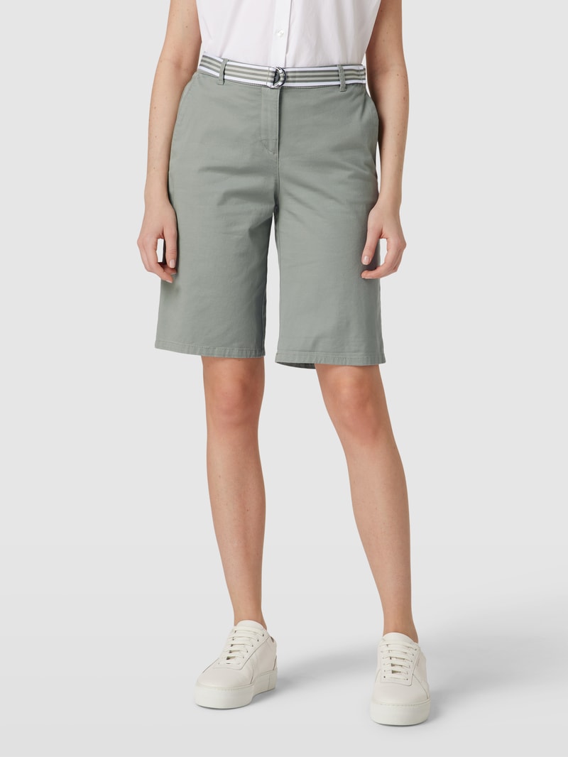 Chino-Shorts mit Leistentasche in hellgrün
