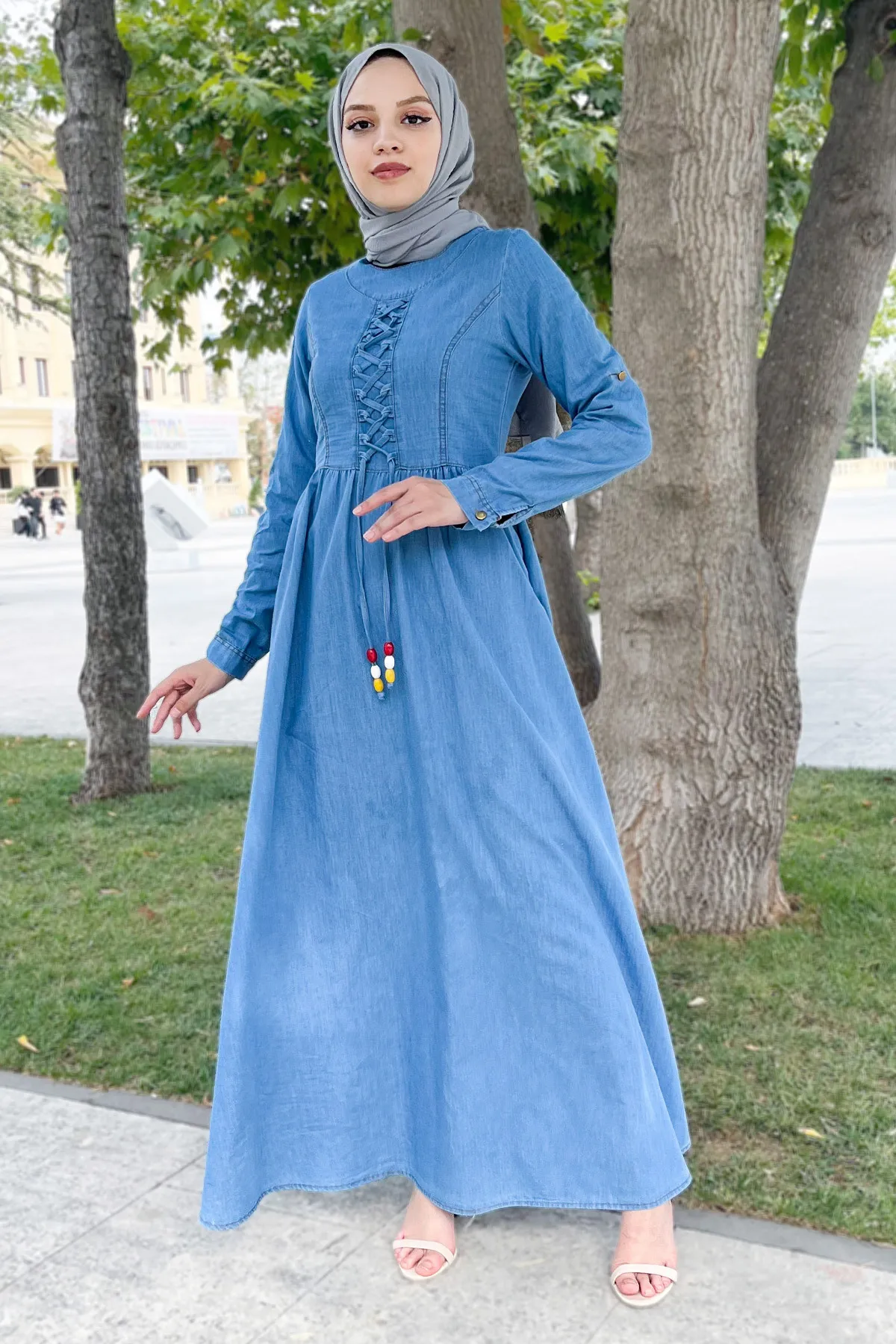 Tesettür Dünyası  Vorne geschnürtes Hijab-Jeanskleid Tsd220833 Hellblau