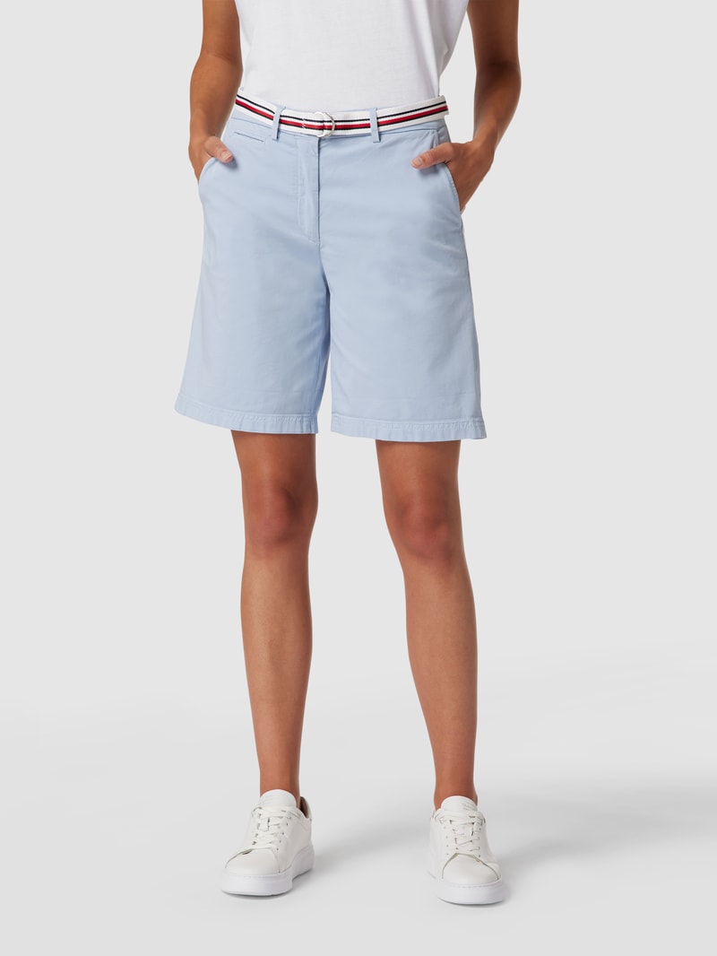 Bermudas mit Stoffgürtel in bleu