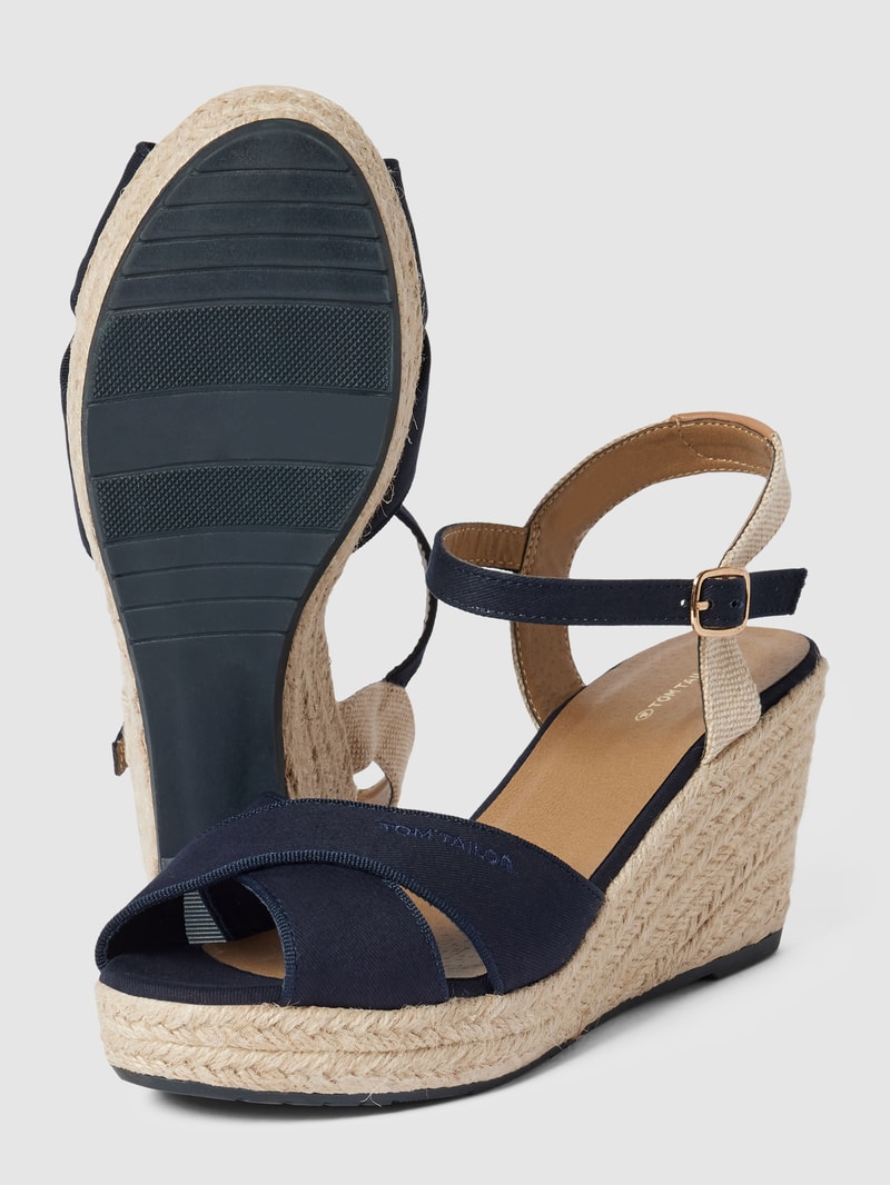 Wedges mit Label-Detail Modell 'Basic' in marineblau