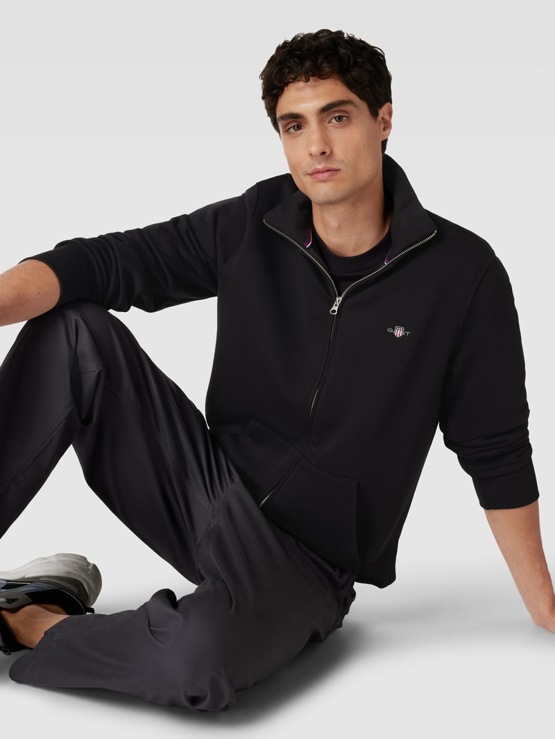 Regular Fit Sweatjacke mit Label-Stitching in schwarz
