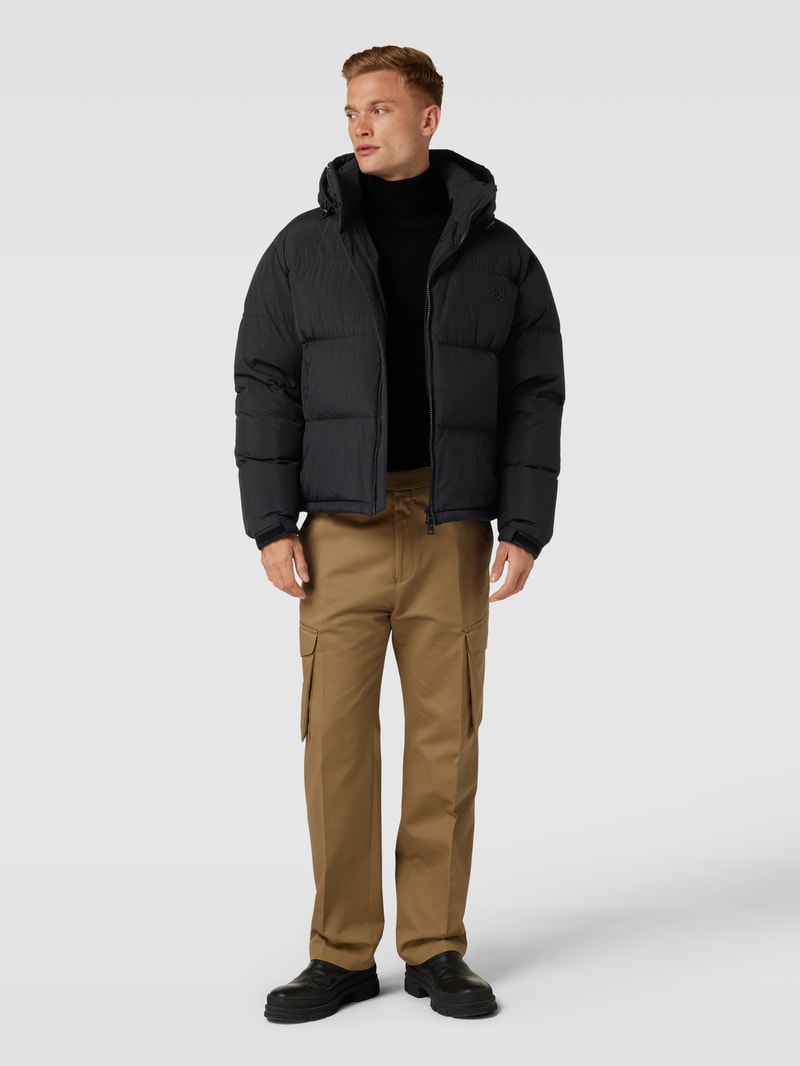 Daunenjacke mit Reißverschluss Modell 'BIRONTO' in schwarz