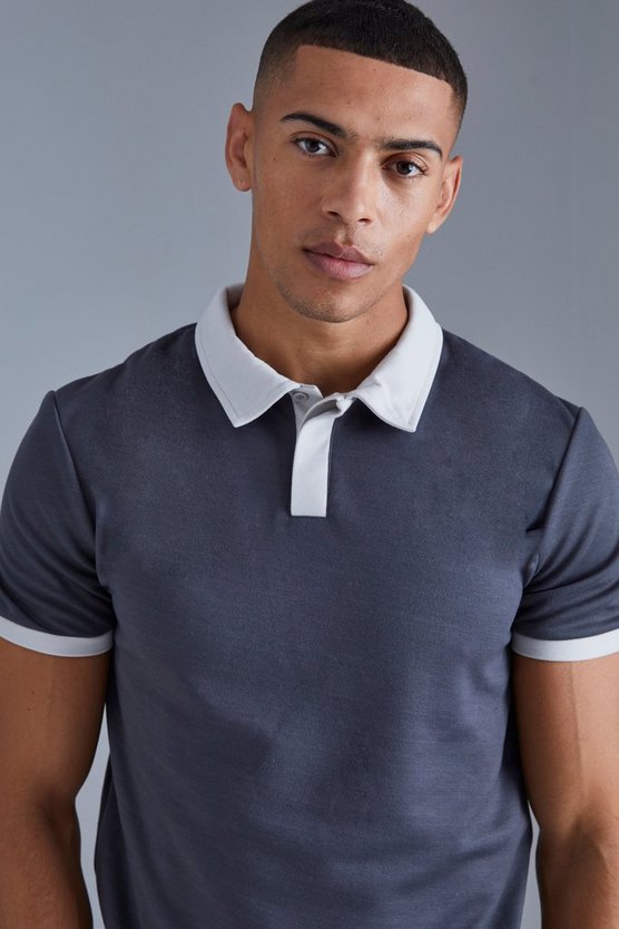 Oversize Poloshirt mit Kontrast-Kragen