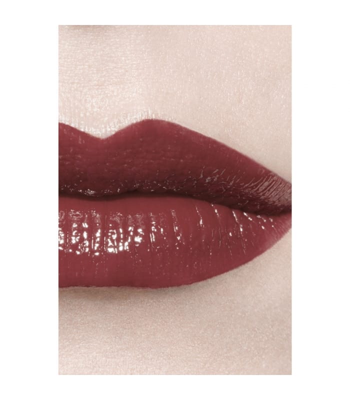 Chanel-ROUGE COCO BLOOM-Le rouge à levrès hydratant et repulpant longue tenue, couleur et brillance intenses