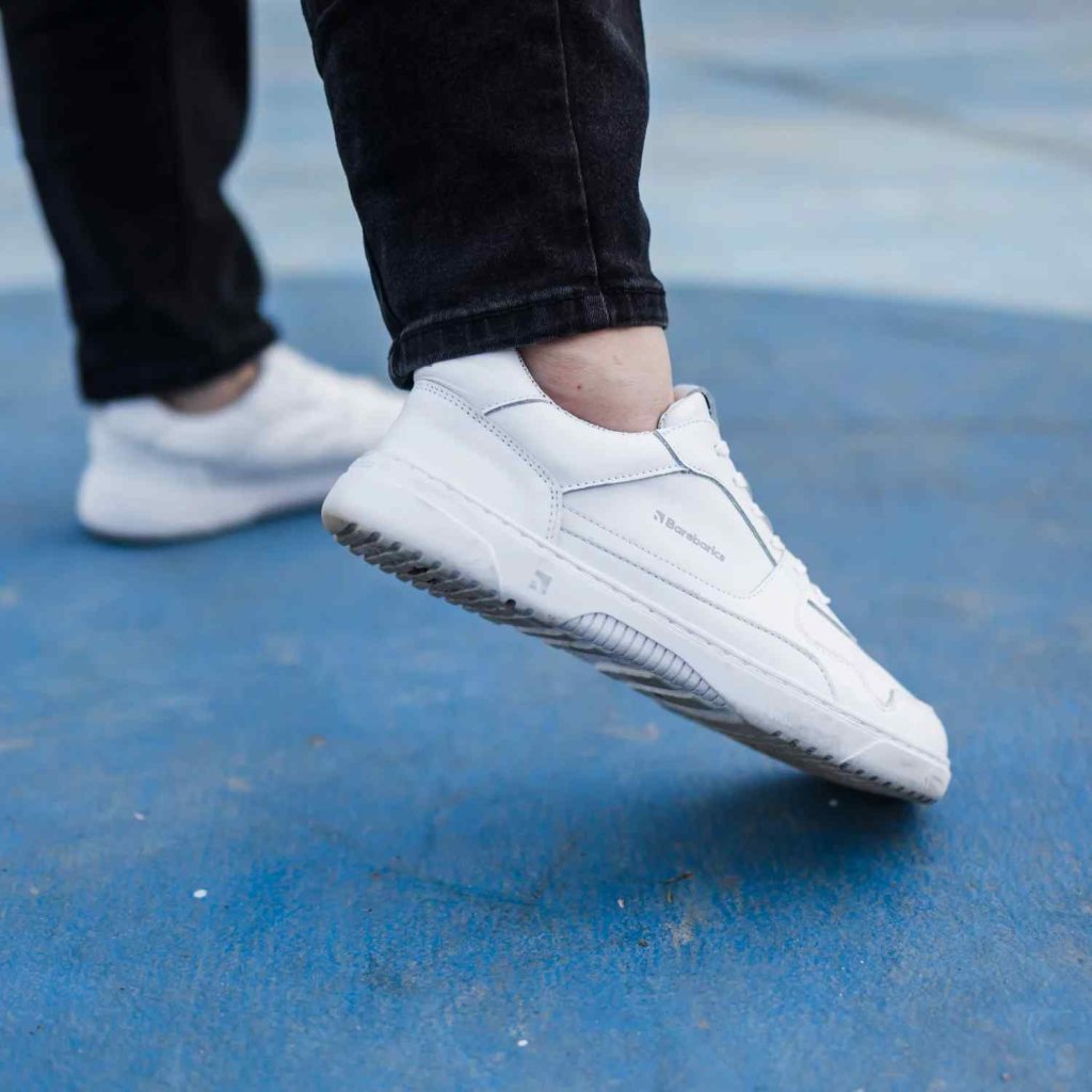 Be Lenka Barebarics Zing All White Barfußsneakers