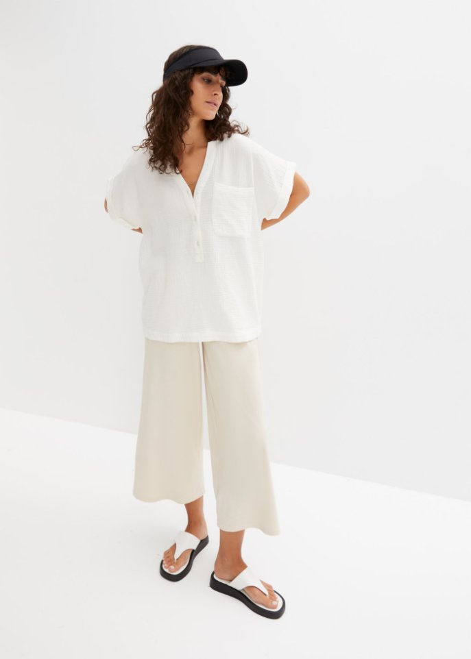 Musselin-Bluse mit Knopfleiste und Tasche