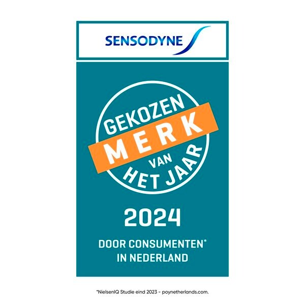 Sensodyne Deep Clean Extra Soft Toothbrush for Sensitive Teeth