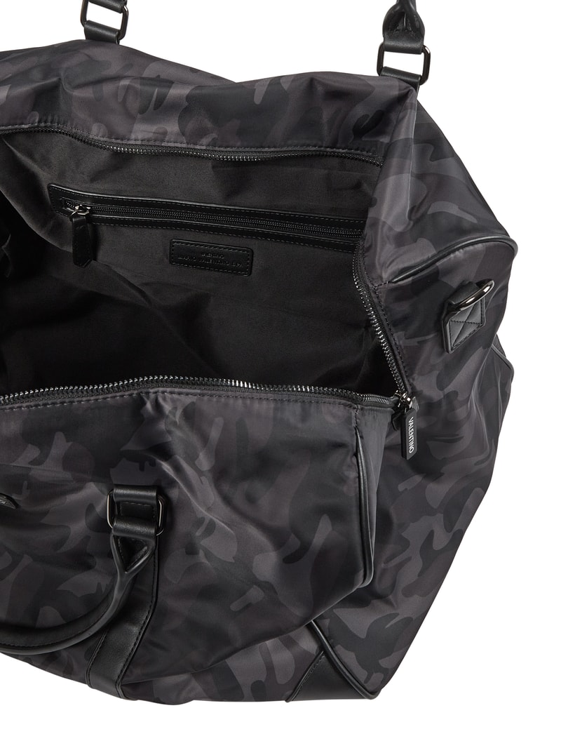 Weekender mit Camouflage-Muster in schwarz