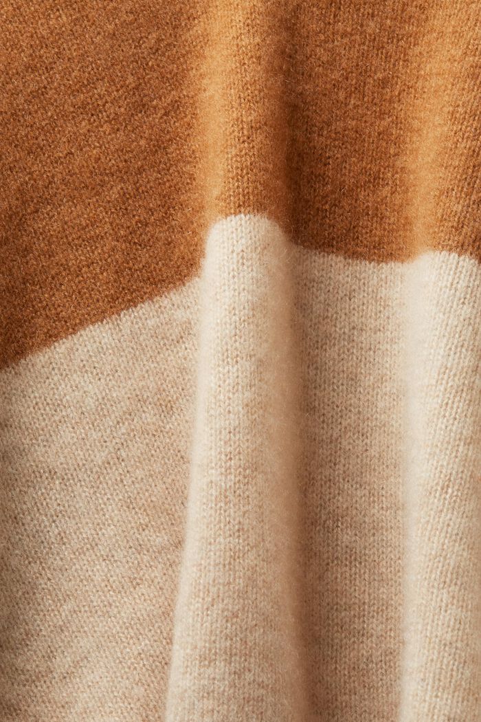Kaschmirpullover mit Rugbystreifen und V-Ausschnitt